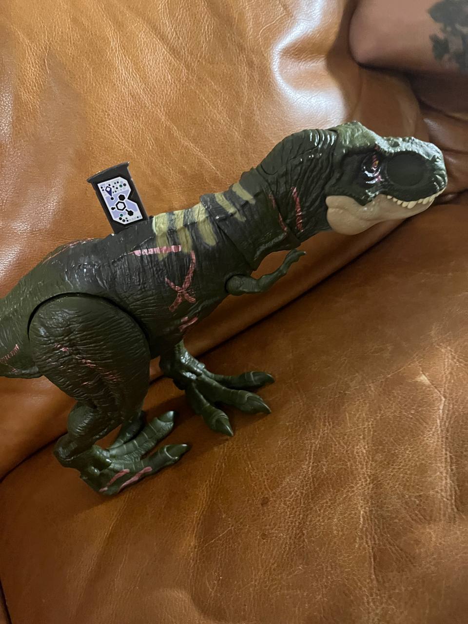 Jurassic World Thrash 'N Devour Tyrannosaurus Rex