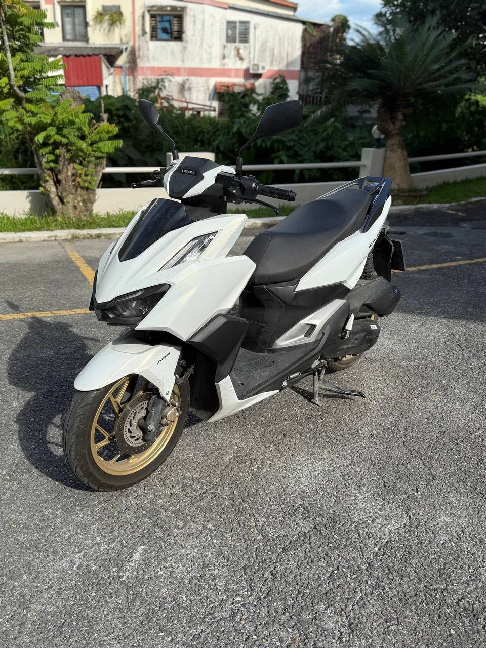 Скутер Honda Click 160