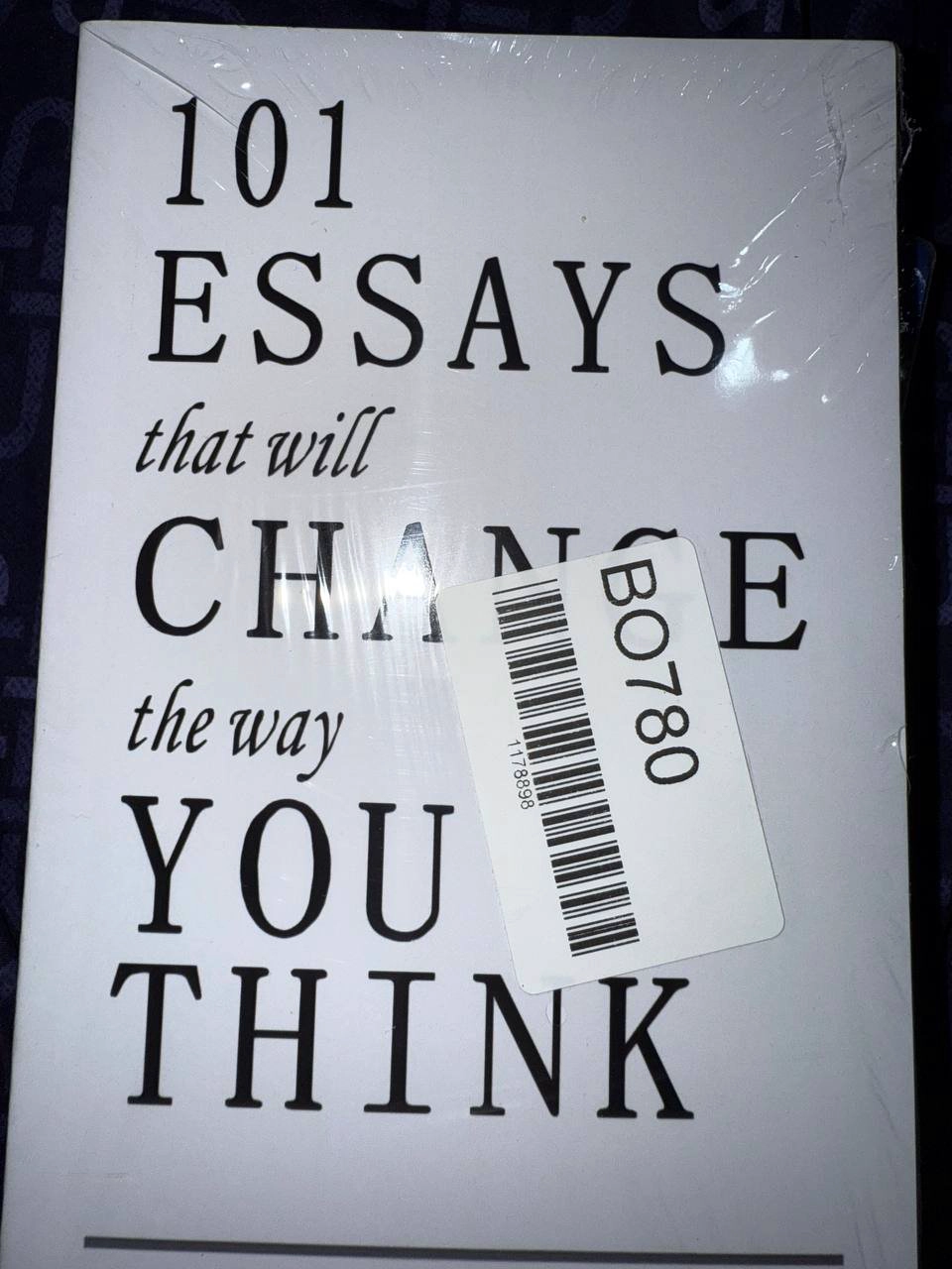 Книга 101 Essays That Will Change The Way You Think
