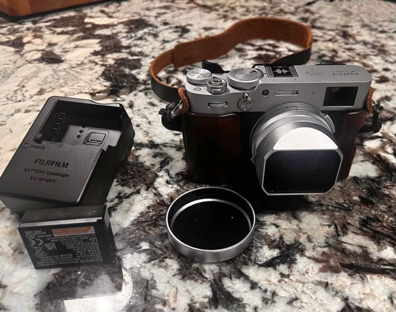 Fujifilm X100V