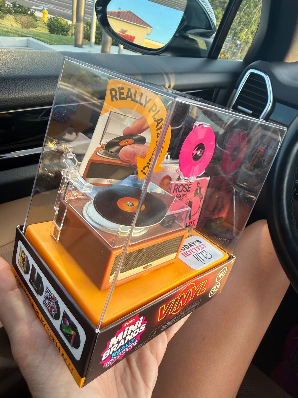 Zuru Mini Brands Vinyl Series 1