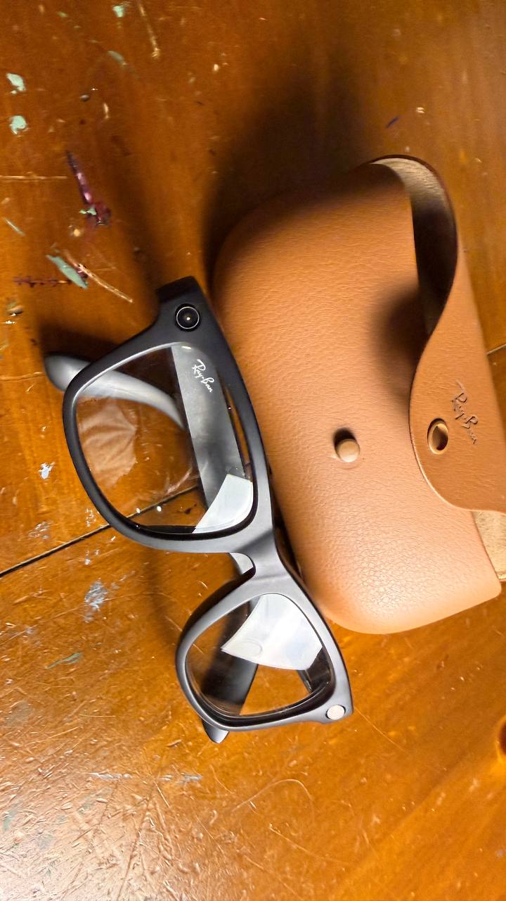 Ray-Ban Meta Wayfarer Smart Glasses